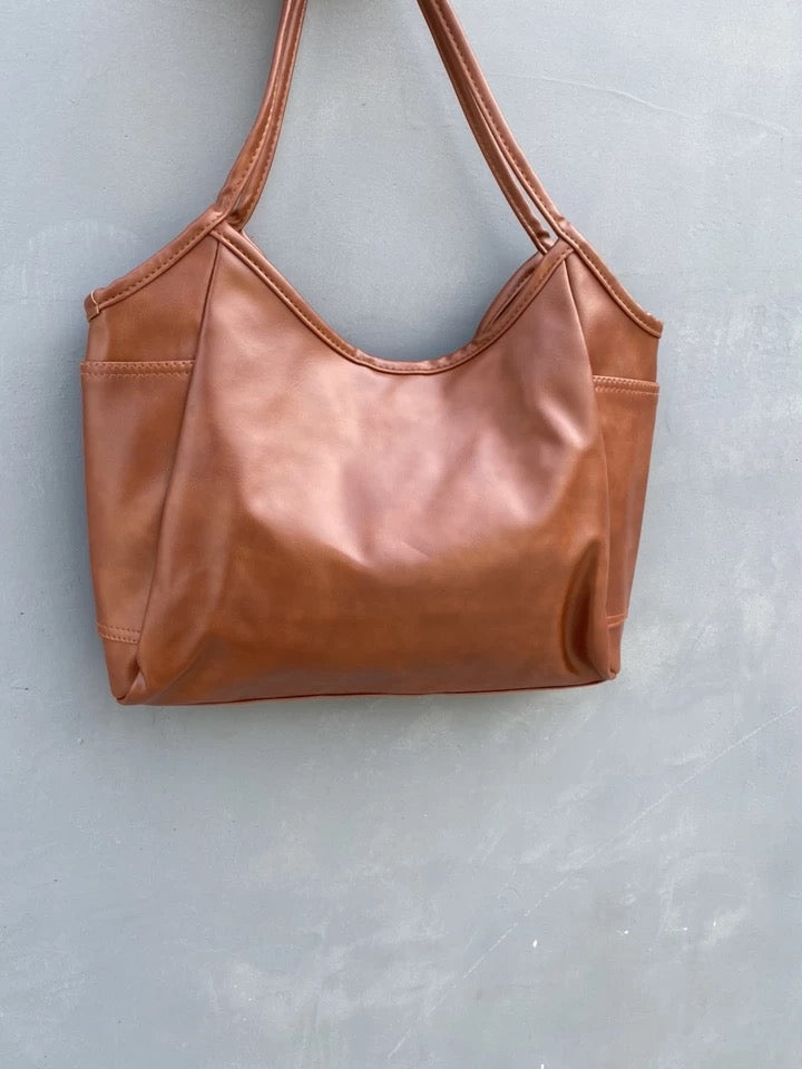Large-capacity vintage handmade leather tote bag mySite