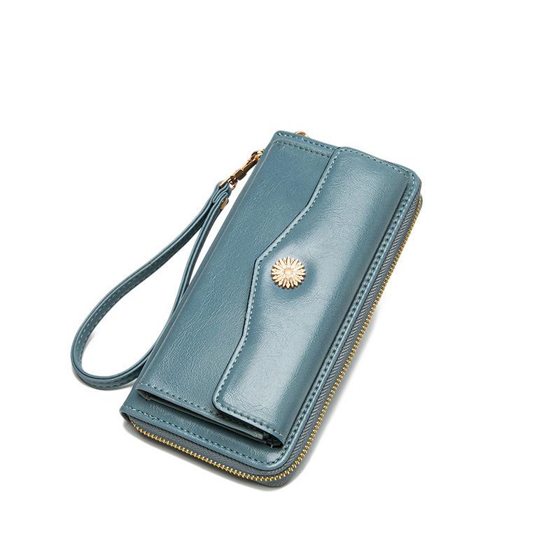 A stylish and simple long purse mySite
