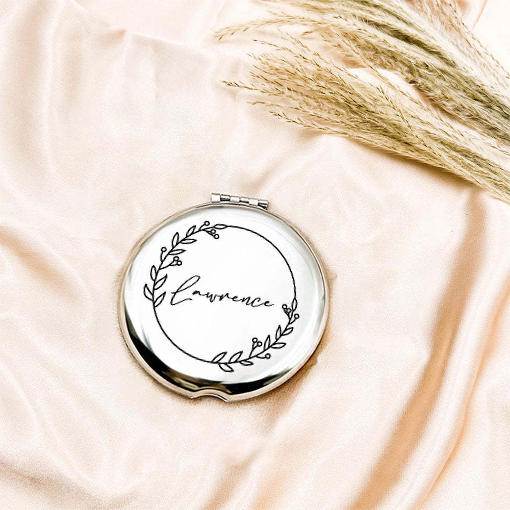 Personalized Engraved Silver Compact Mirror Favor, Custom Engraved Name Pocket Mirror, Gift for Her, Bridesmaid Gifts, Wedding Party Gifts - soufeelmy