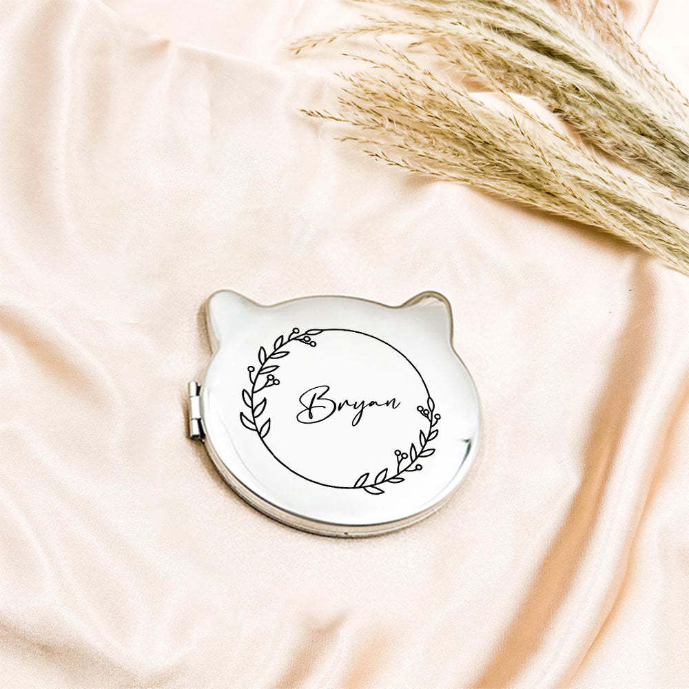 Personalized Engraved Silver Compact Mirror Favor, Custom Engraved Name Pocket Mirror, Gift for Her, Bridesmaid Gifts, Wedding Party Gifts - soufeelmy