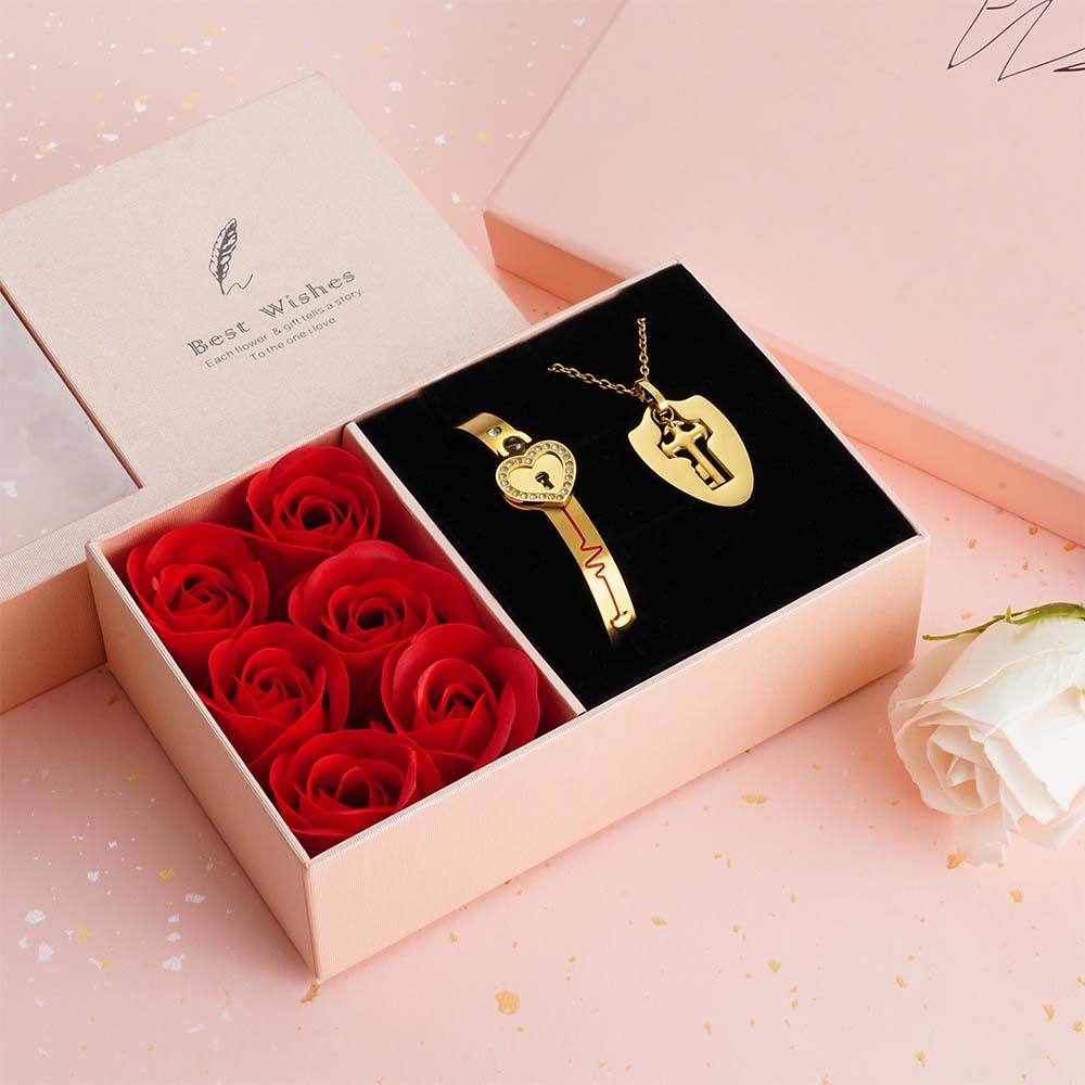 Custom Projection Couple Bracelets & Necklace with Real Rose Bear Gift box Rose Shaped Necklace Gift Box Jewellery Gift Box - soufeelau