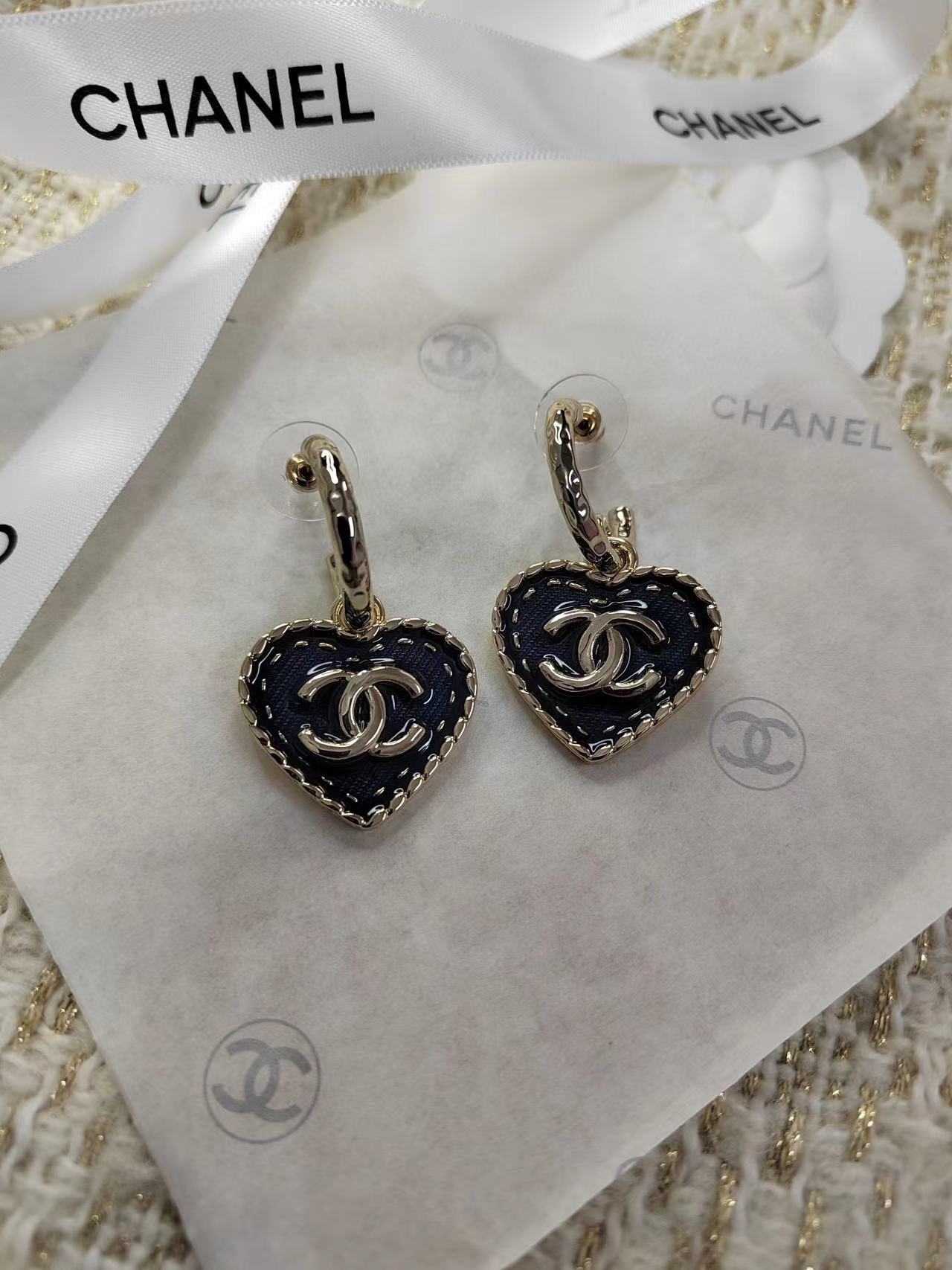 CHANE1 ブルーエナメルピーチハートピアス【 50%割引+送料無料】