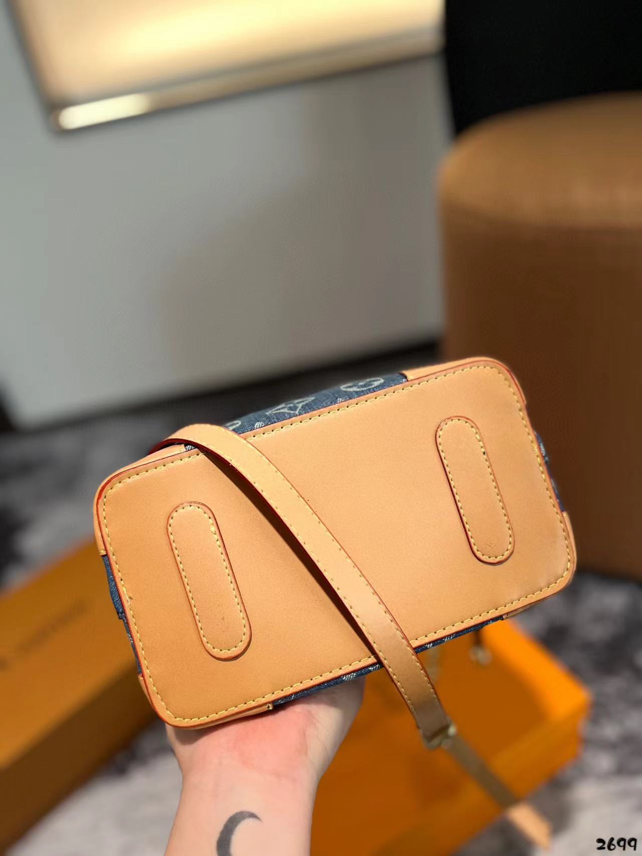 LV デニム バケットバッグ【 50%割引+送料無料】