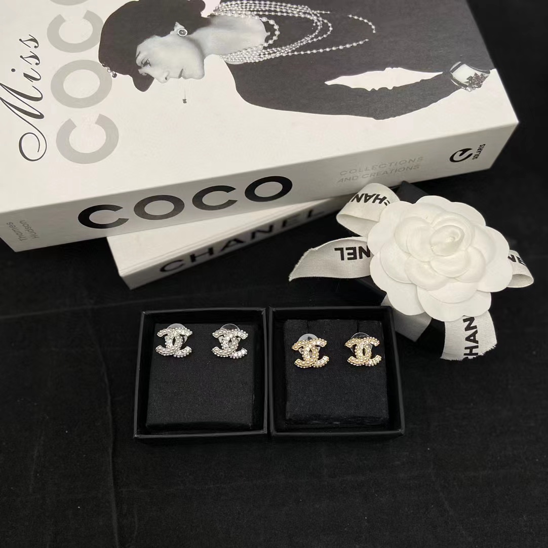 CHANE1 ダブルCパールイヤリング【 50％割引+送料無料】
