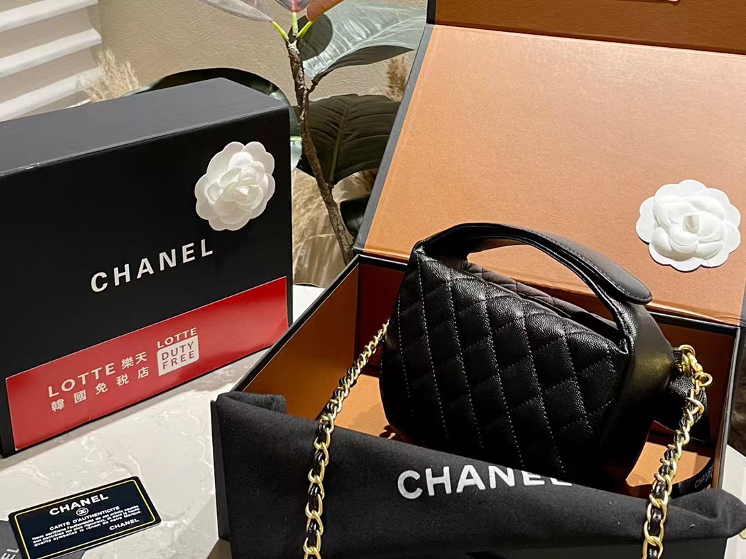 CHANE1 チェーン ハーフラウンド ハンドバッグ【 50%割引+送料無料】