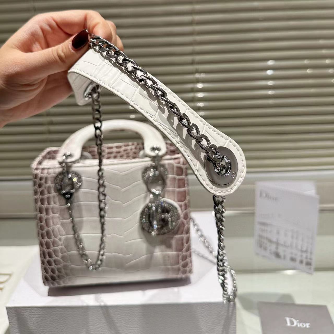 D1OR Lady ヒマラヤハンドバッグ【 50％割引+送料無料】