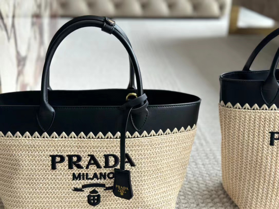 PR4DA 刺繍手編みバッグ【 50%割引+送料無料】