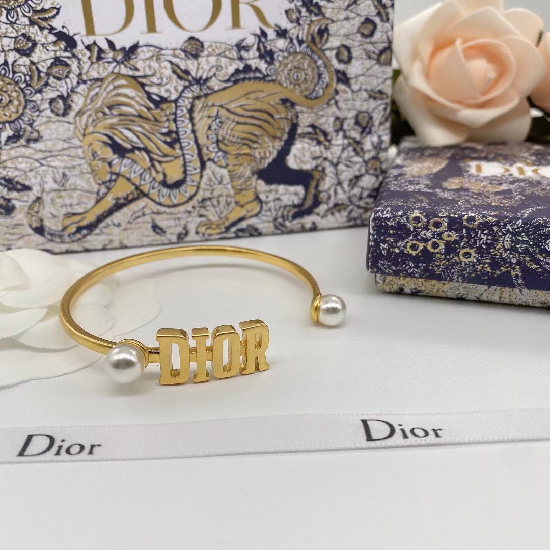 DI0R パールブレスレット【50％割引+送料無料】