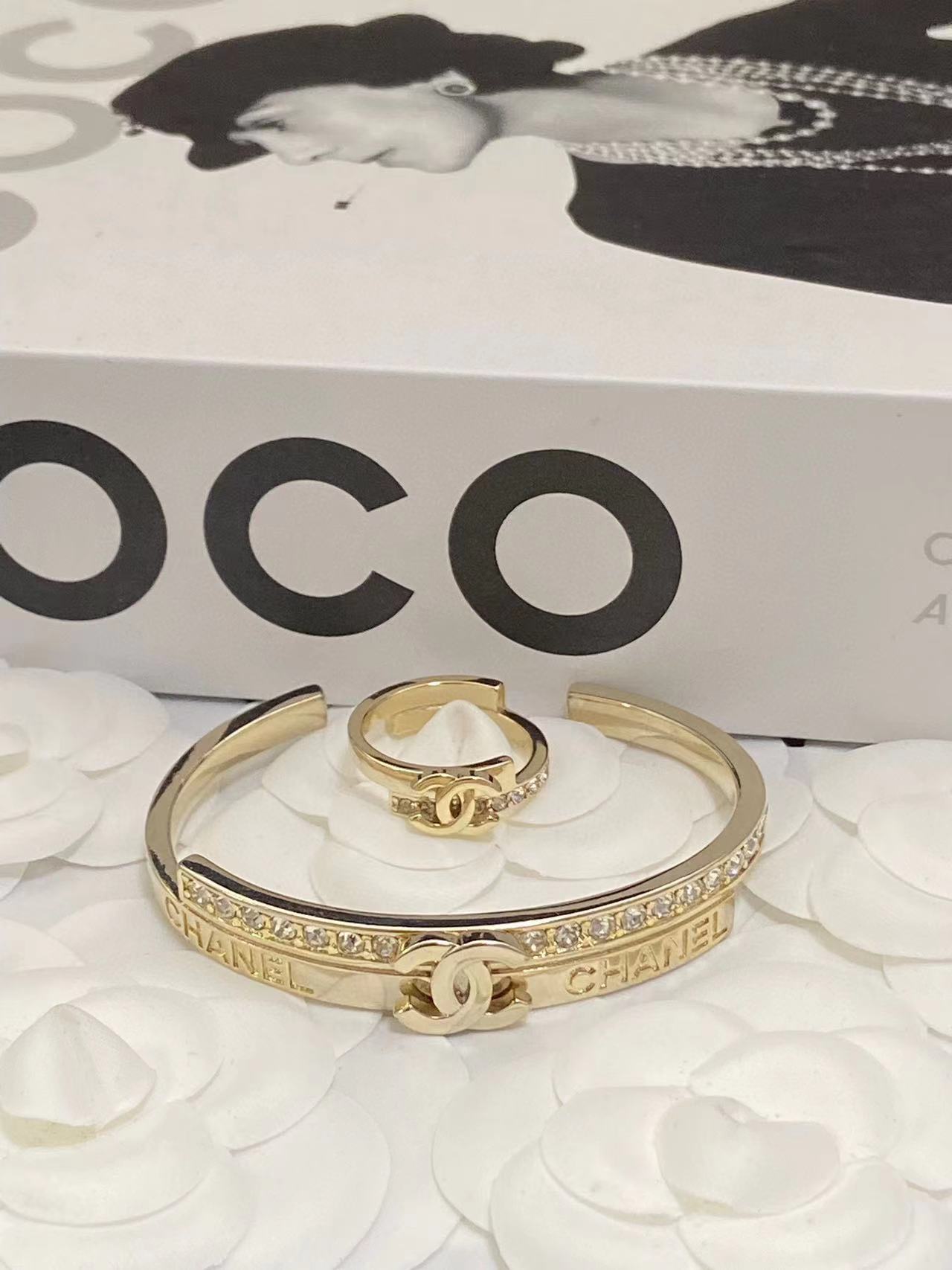 CHANE1 リング+ブレスレット 2点セット【50%割引+送料無料】