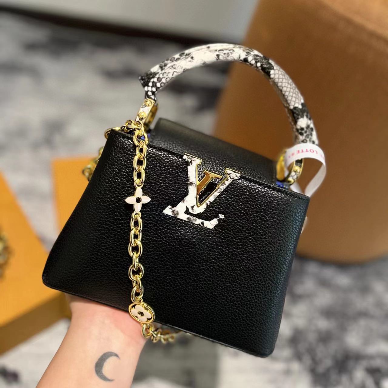 LV Capucines ハンドバッグ【50％割引+送料無料】