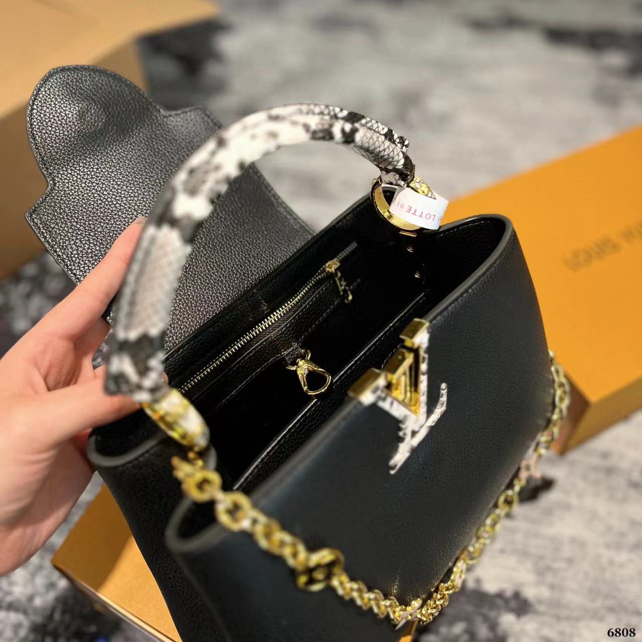 LV Capucines ハンドバッグ【50％割引+送料無料】