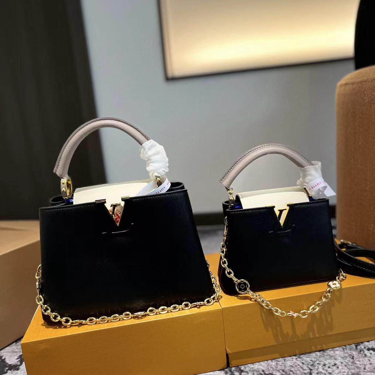 LV Capucines ゴールドバックルハンドバッグ【50％割引+送料無料】