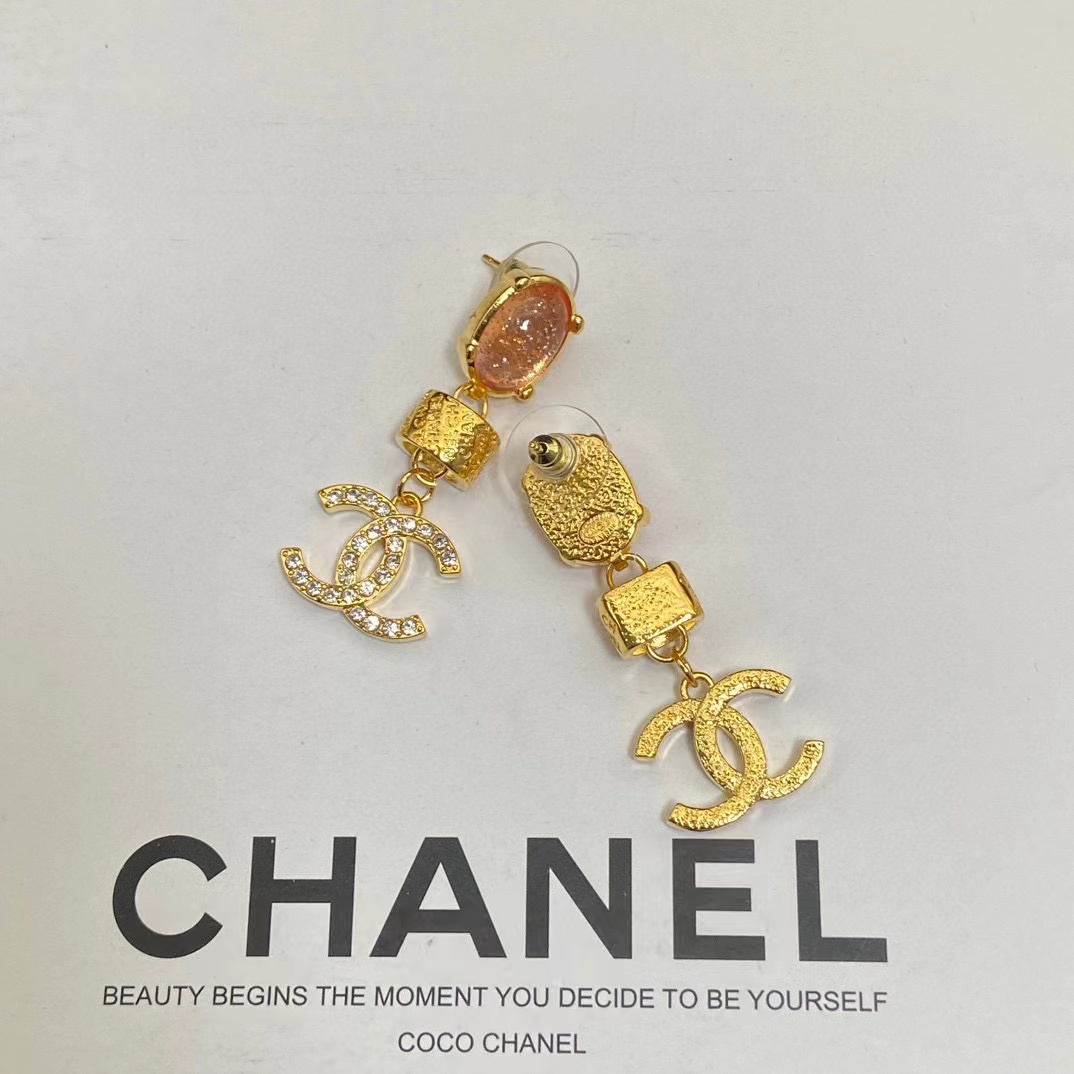 CHANE1 ダブルCレターイヤリング【50％割引+送料無料】