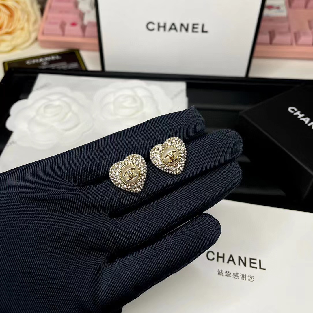 CHANE1 ダブルC フルダイヤモンド ハート ピアス【50％割引+送料無料】