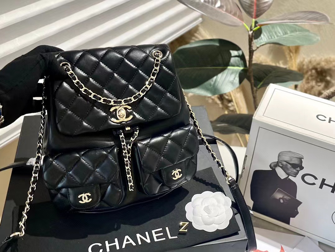 CHANE1 ダブルCロゴ バックパック【50％割引+送料無料】