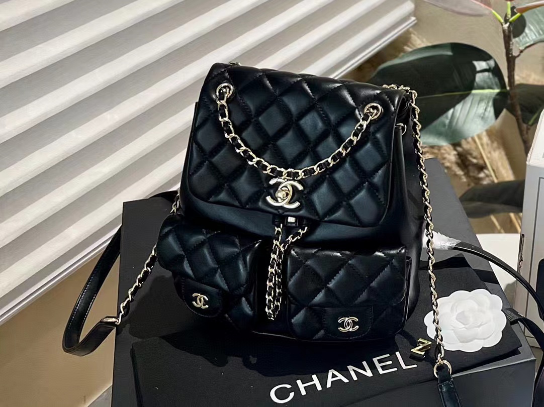 CHANE1 ダブルCロゴ バックパック【50％割引+送料無料】