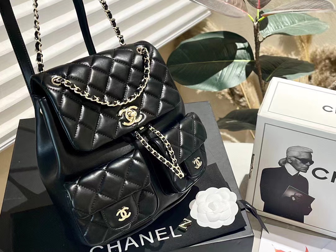 CHANE1 ダブルCロゴ バックパック【50％割引+送料無料】