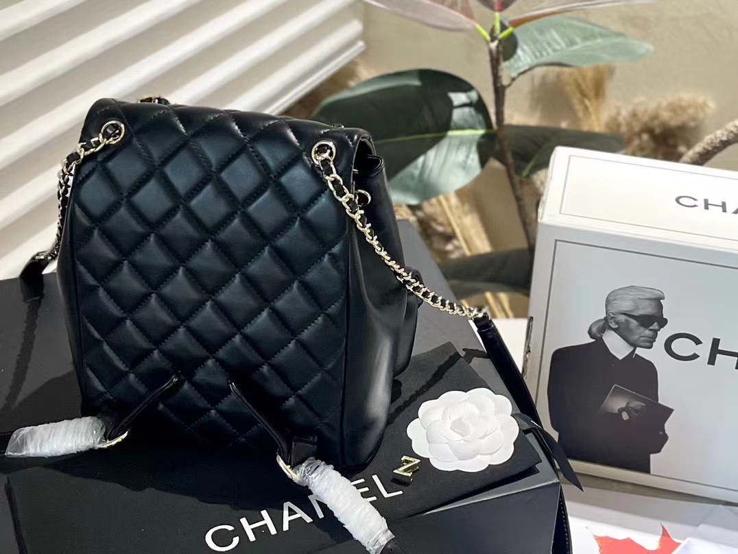CHANE1 ダブルCロゴ バックパック【50％割引+送料無料】