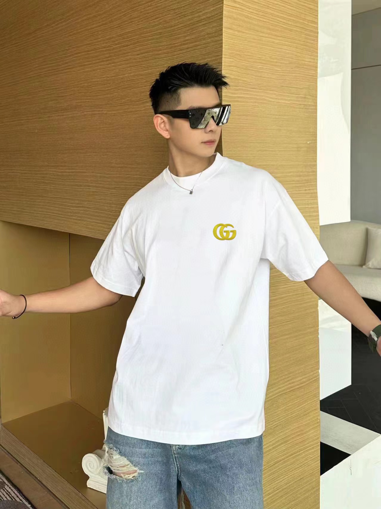 GUCC1 シンプル刺繍文字 メンズ Tシャツ【 50％割引+送料無料】