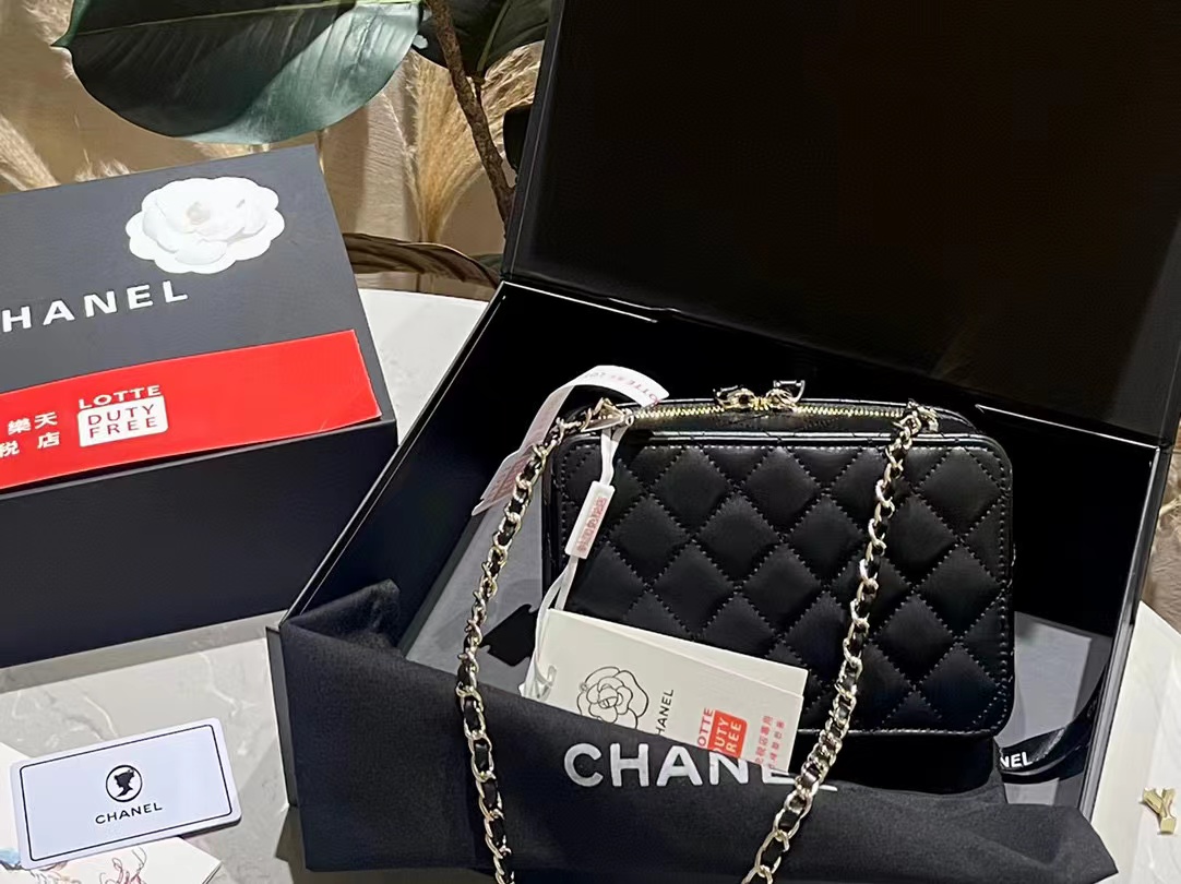 CHANE1 カメラチェーンバッグ【50％割引+送料無料】