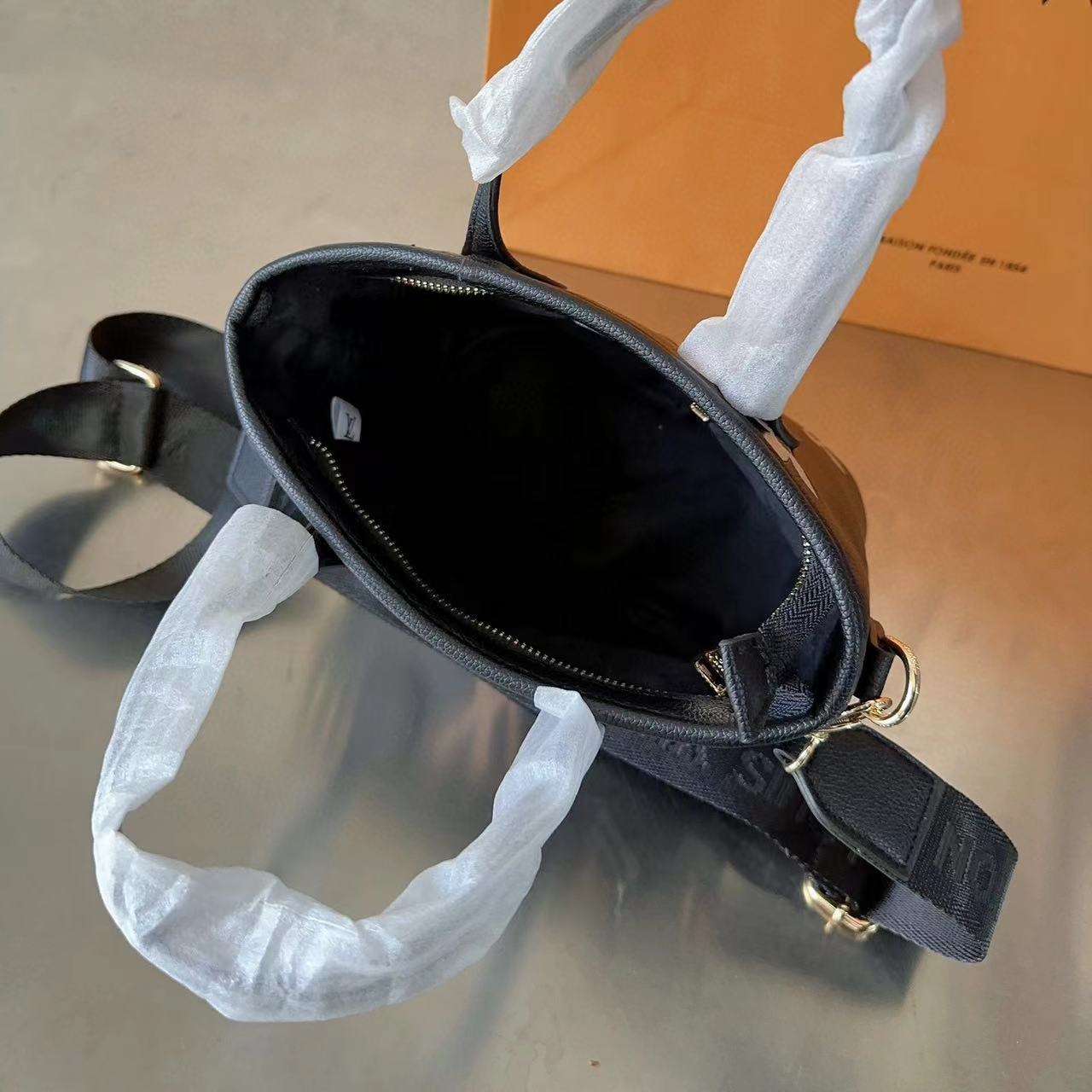 【LV 】コンビネーション3点セット【50％割引+送料無料】1564