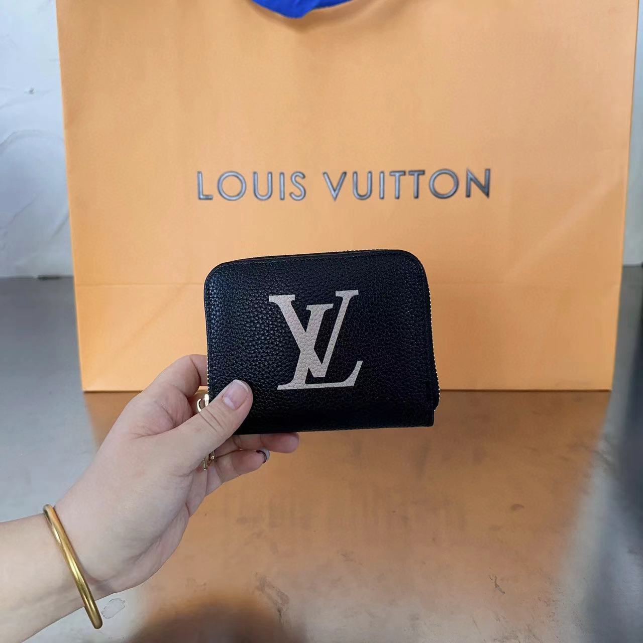 【LV 】コンビネーション3点セット【50％割引+送料無料】1564