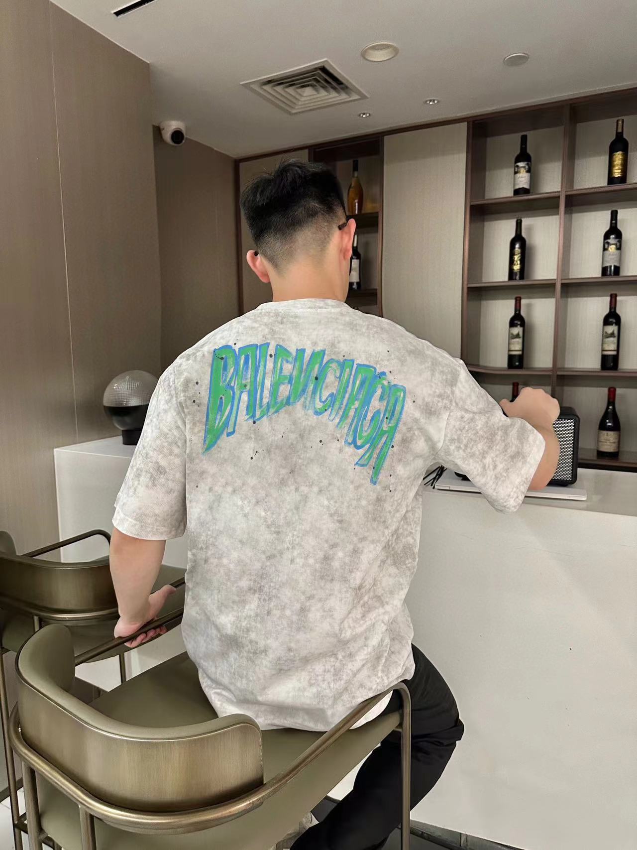 BALENC1AGA グラデーションレター メンズ Tシャツ【 50％割引+送料無料】