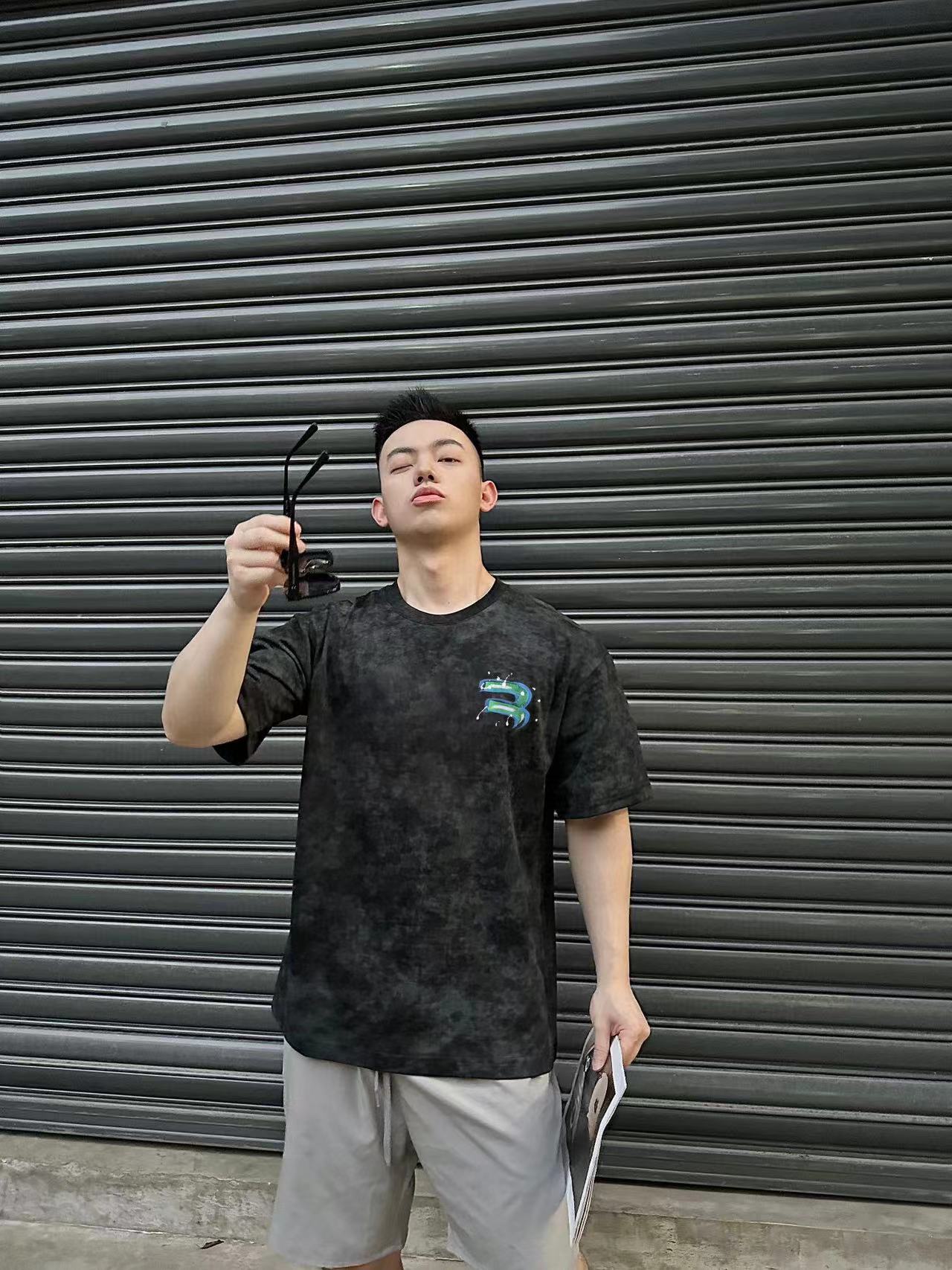 BALENC1AGA グラデーションレター メンズ Tシャツ【 50％割引+送料無料】