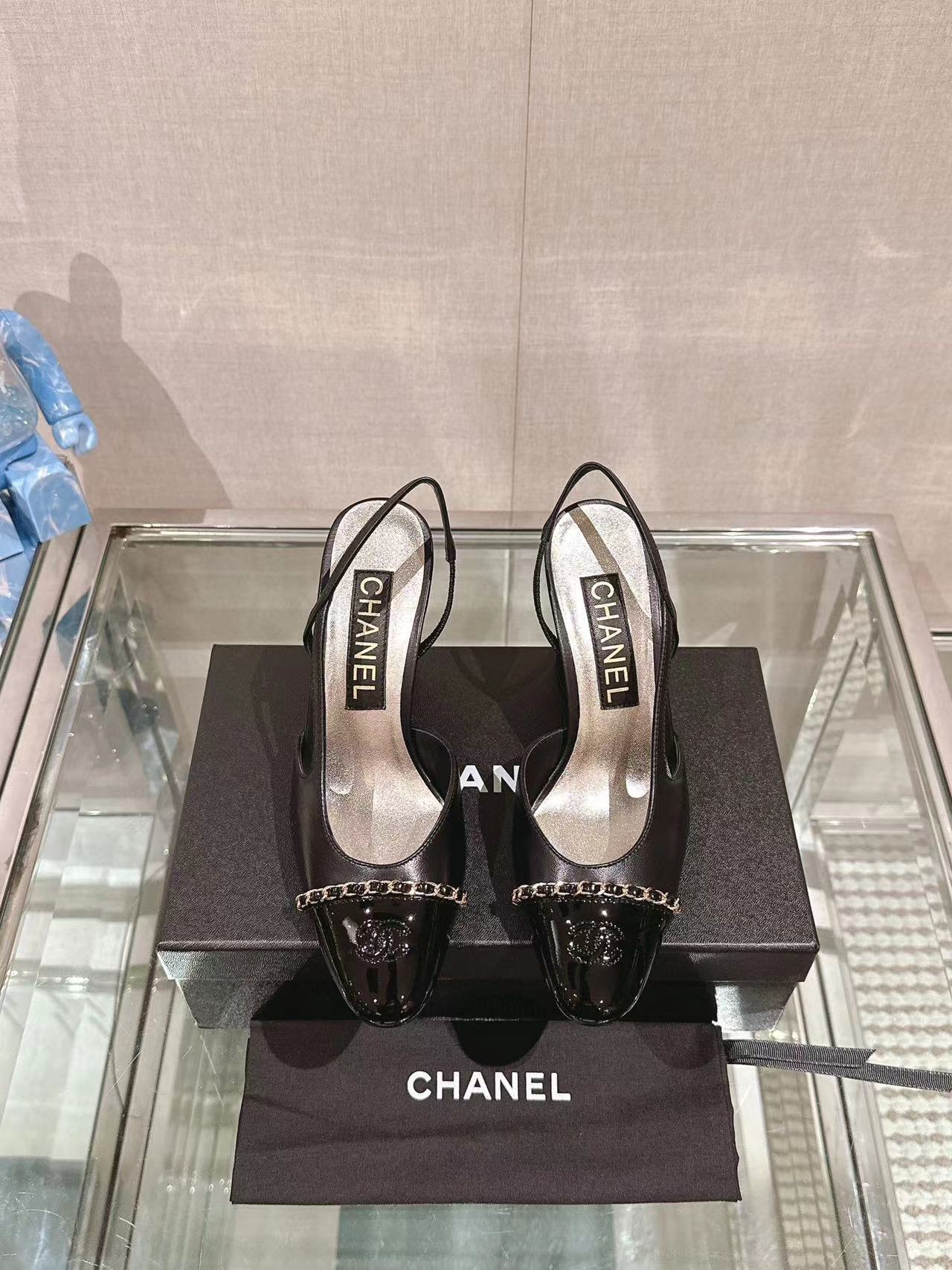 CHANE1 高品質シープスキン チェーン ハイヒール【50％割引+送料無料】