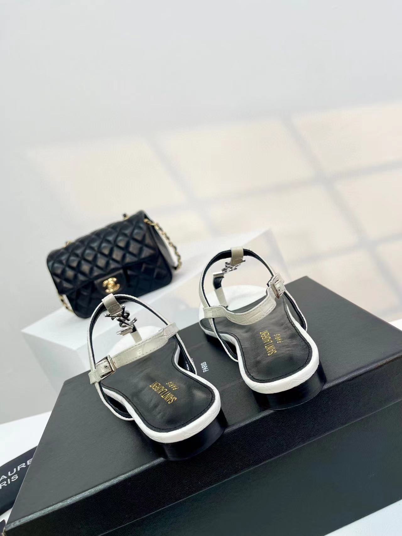 YSLの高品質シープスキンサンダル【50％割引+送料無料】