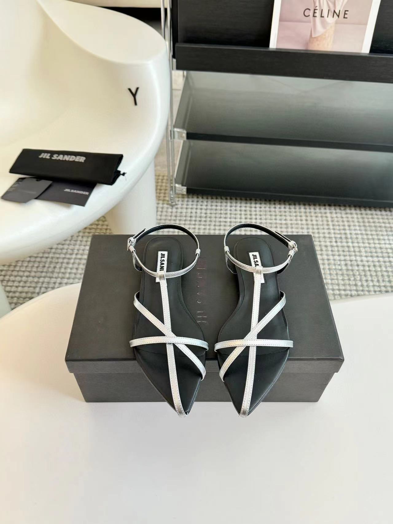 Jil sander 高品質のシープスキンフラットシューズ【50％割引+送料無料】