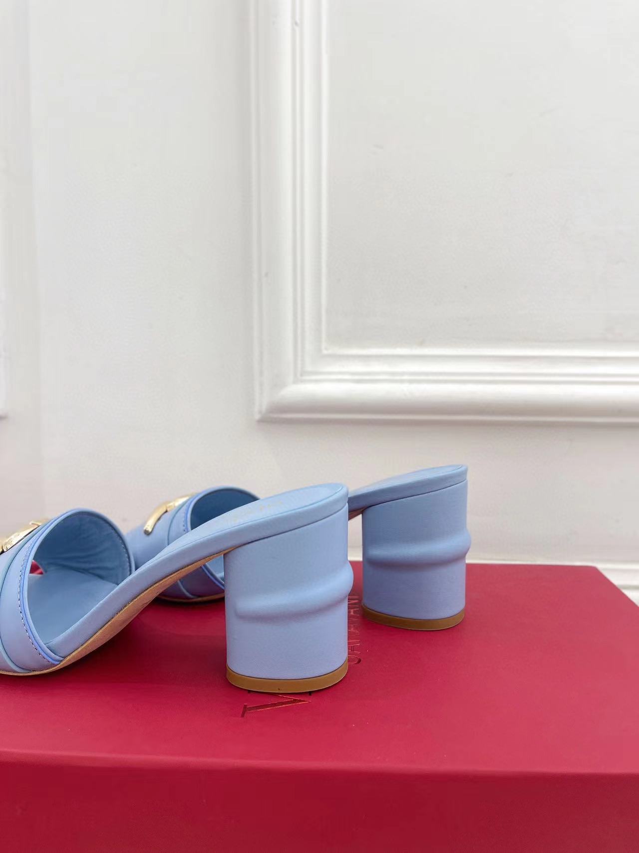 VALENT1NO 高品質牛革ハイヒール【50%割引+送料無料】