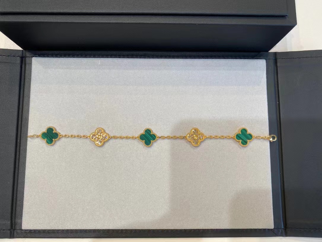 Van c1eef &Arpels 五花ブレスレット【50％割引+送料無料】
