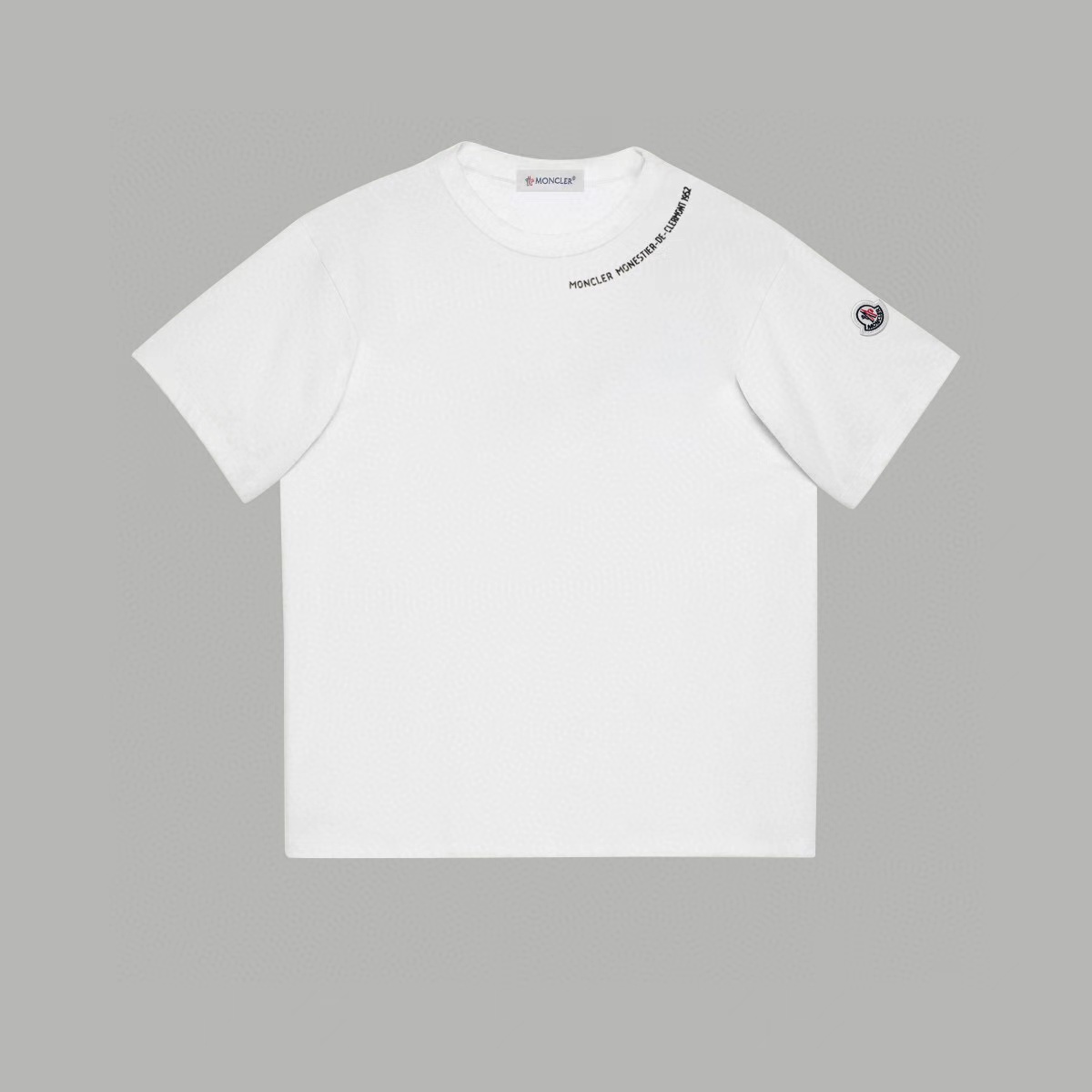MONCLER シンプルなユニセックスTシャツ【 50％割引+送料無料】