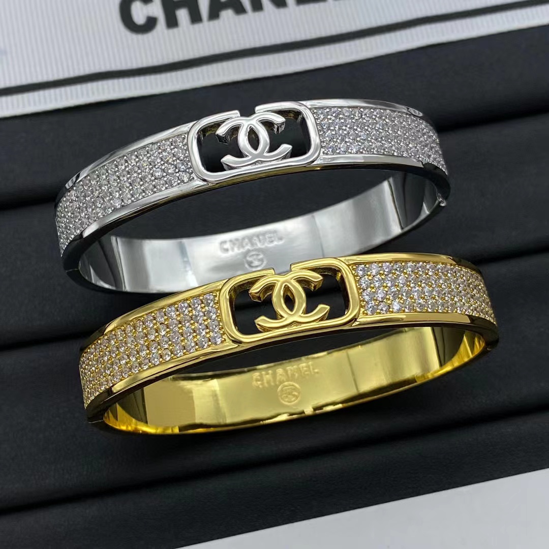 CHANE1 ダブルC ダイヤモンド ブレスレット【50％割引+送料無料】