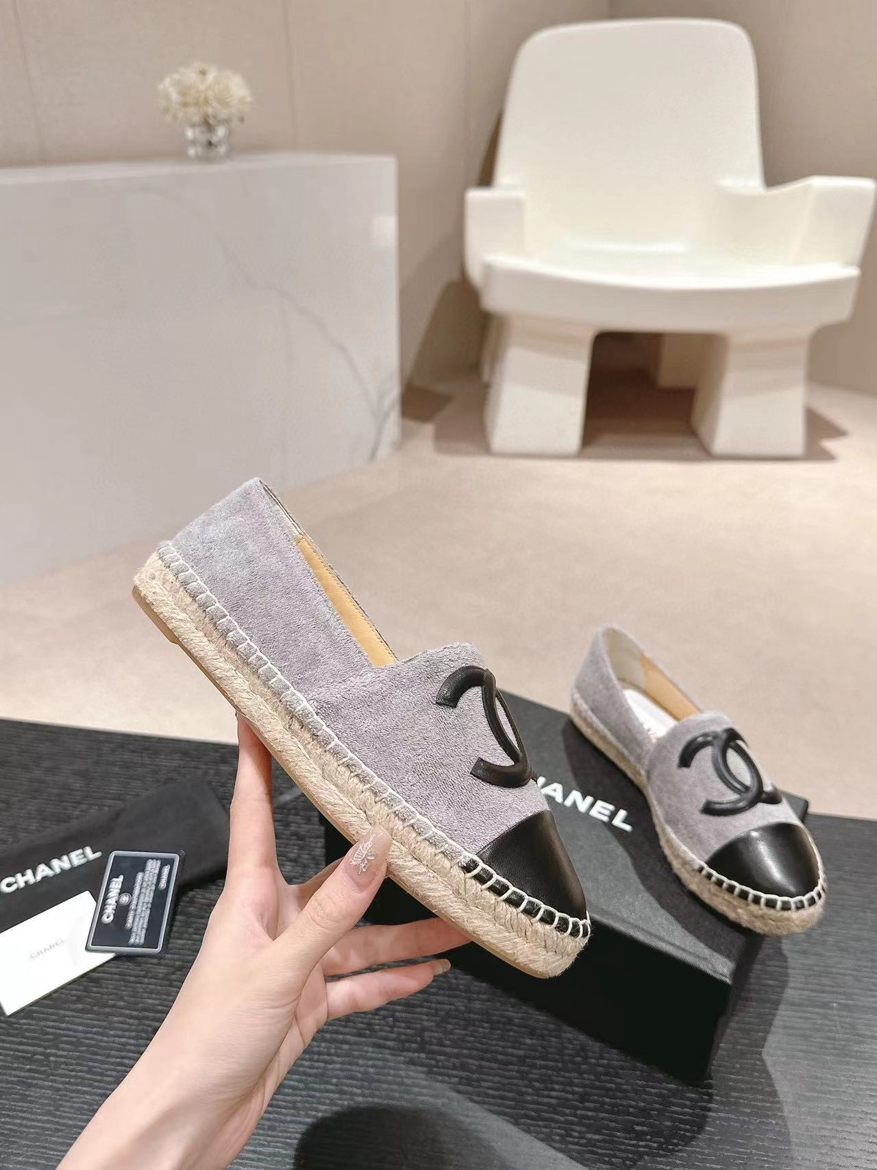 CHANE1 高品質ダブル C 織りフィッシャーマンシューズ【50％割引+送料無料】