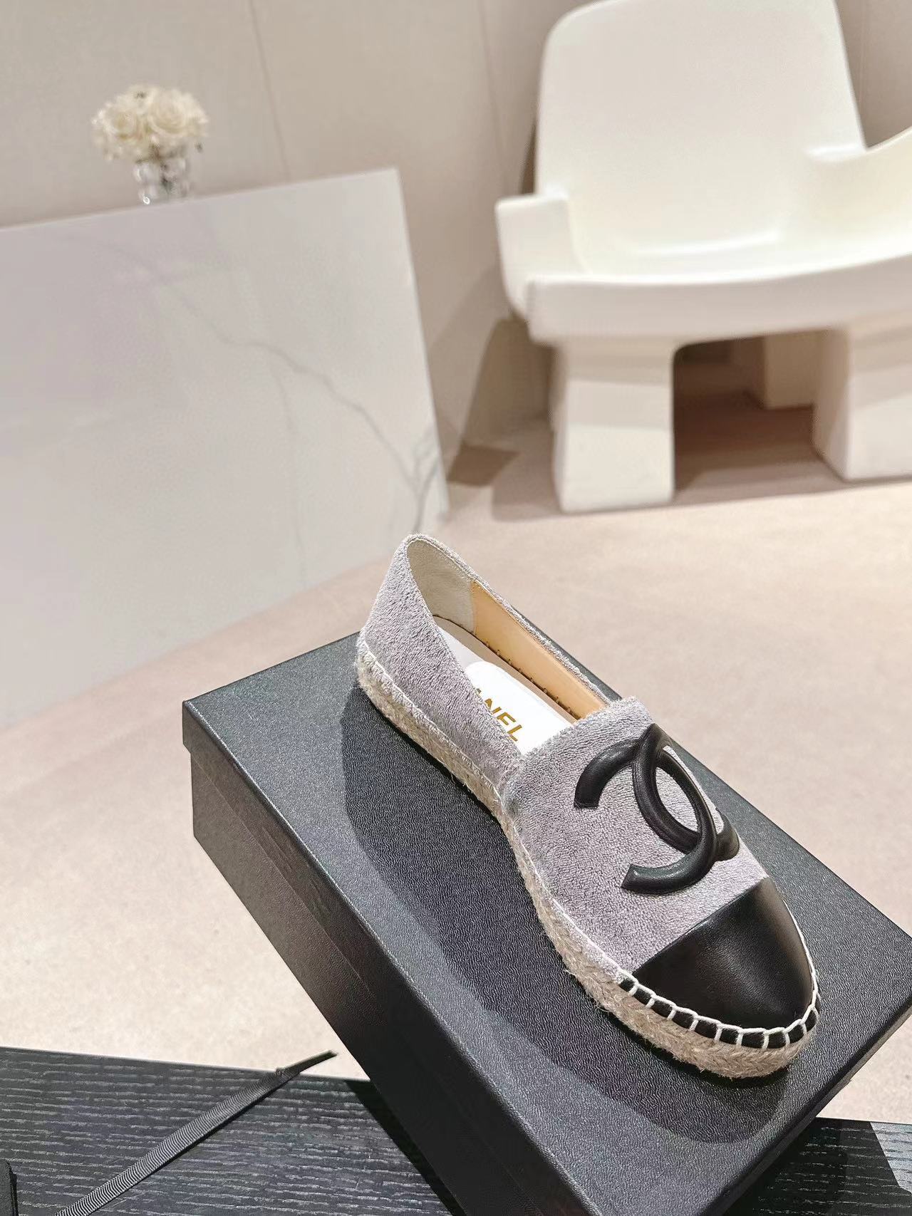 CHANE1 高品質ダブル C 織りフィッシャーマンシューズ【50％割引+送料無料】