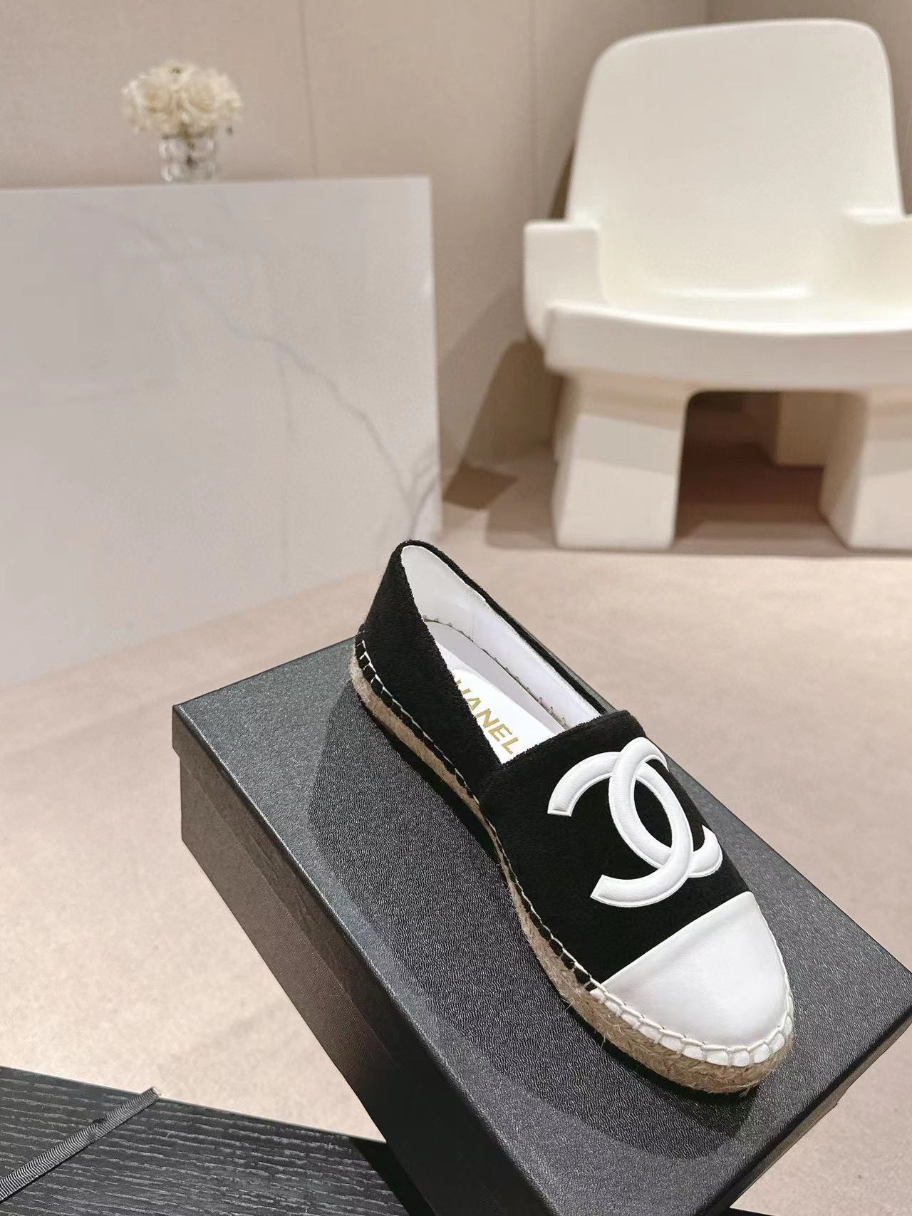 CHANE1 高品質ダブル C 織りフィッシャーマンシューズ【50％割引+送料無料】