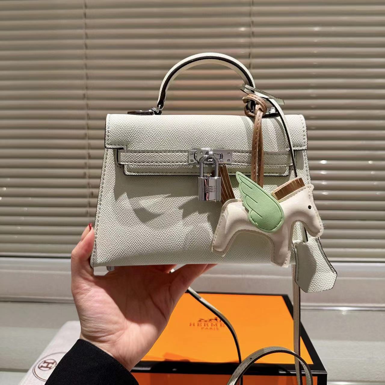 HERME5 kelly  ハンドバッグ  【50％割引+送料無料】