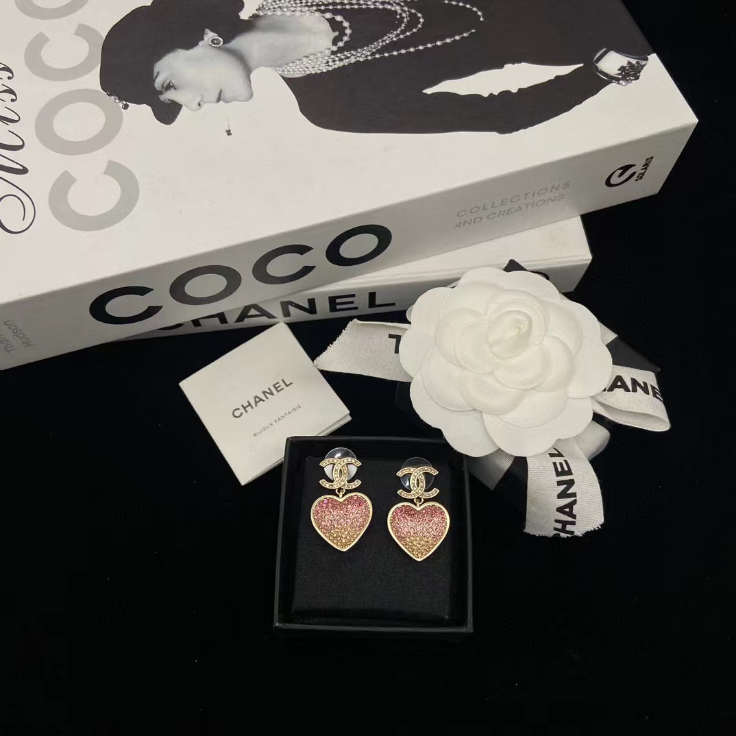 CHANE1 ダブルC ピーチハート ピアス【50％割引+送料無料】
