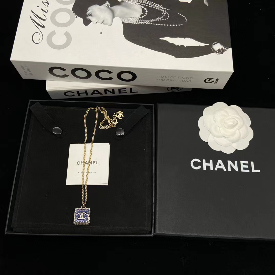 CHANE1 ブルー スクエア ダブル C ネックレス【50％割引+送料無料】