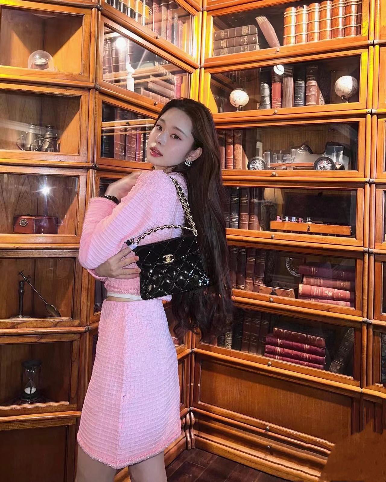 CHANE1 パテントレザー チェーン ハンドバッグ【50%割引+送料無料】