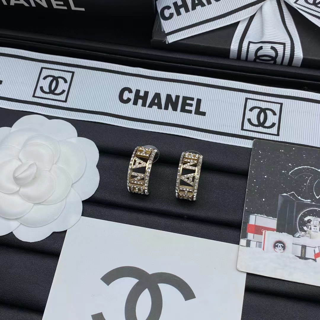 CHANE1 ダイヤモンド ハーフフープ ピアス【50％割引+送料無料】