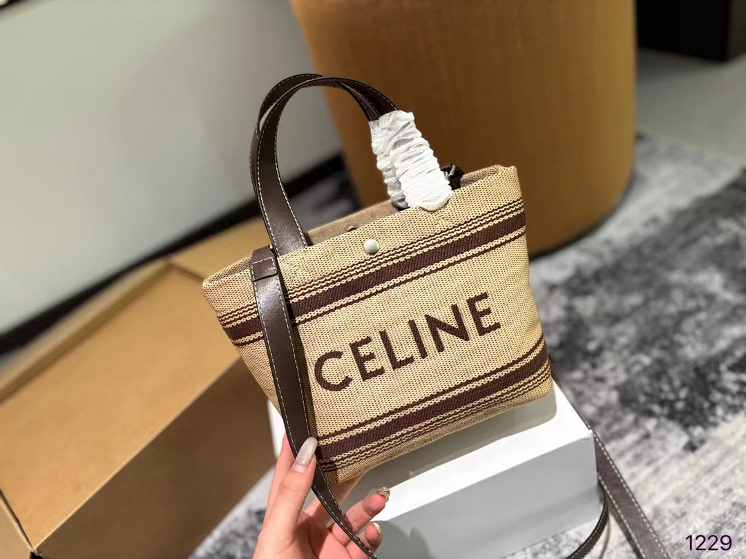 CEL1NE ストロートートバッグ【50％割引+送料無料】