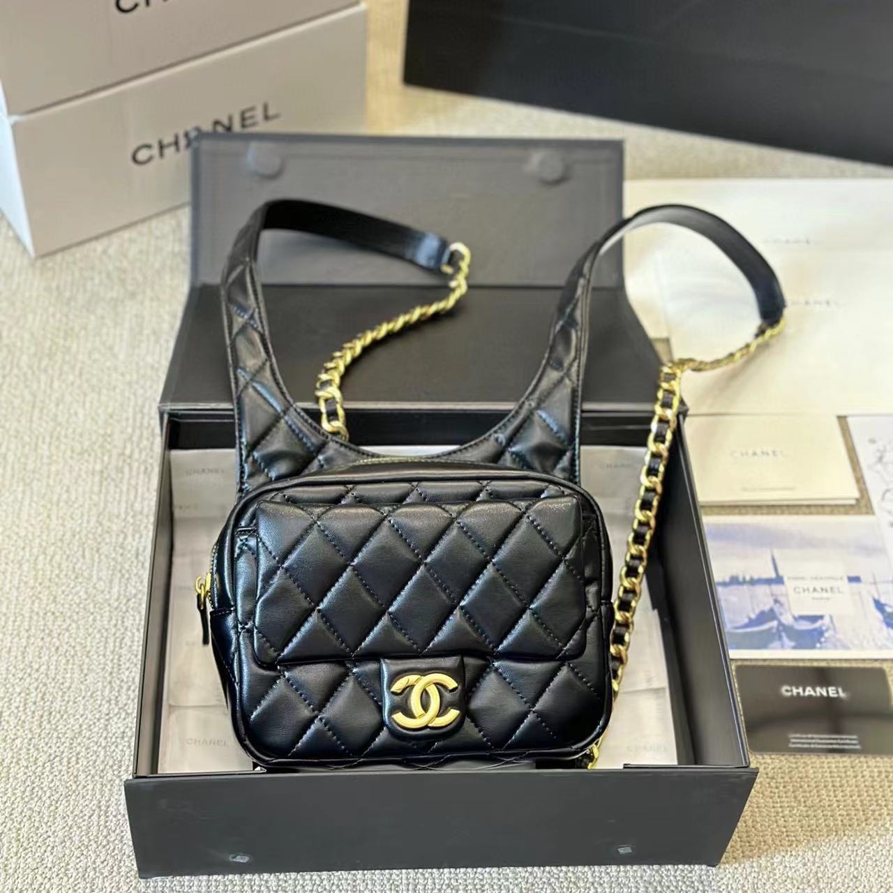 CHANE1 チェーンバックパック【 50％割引+送料無料】