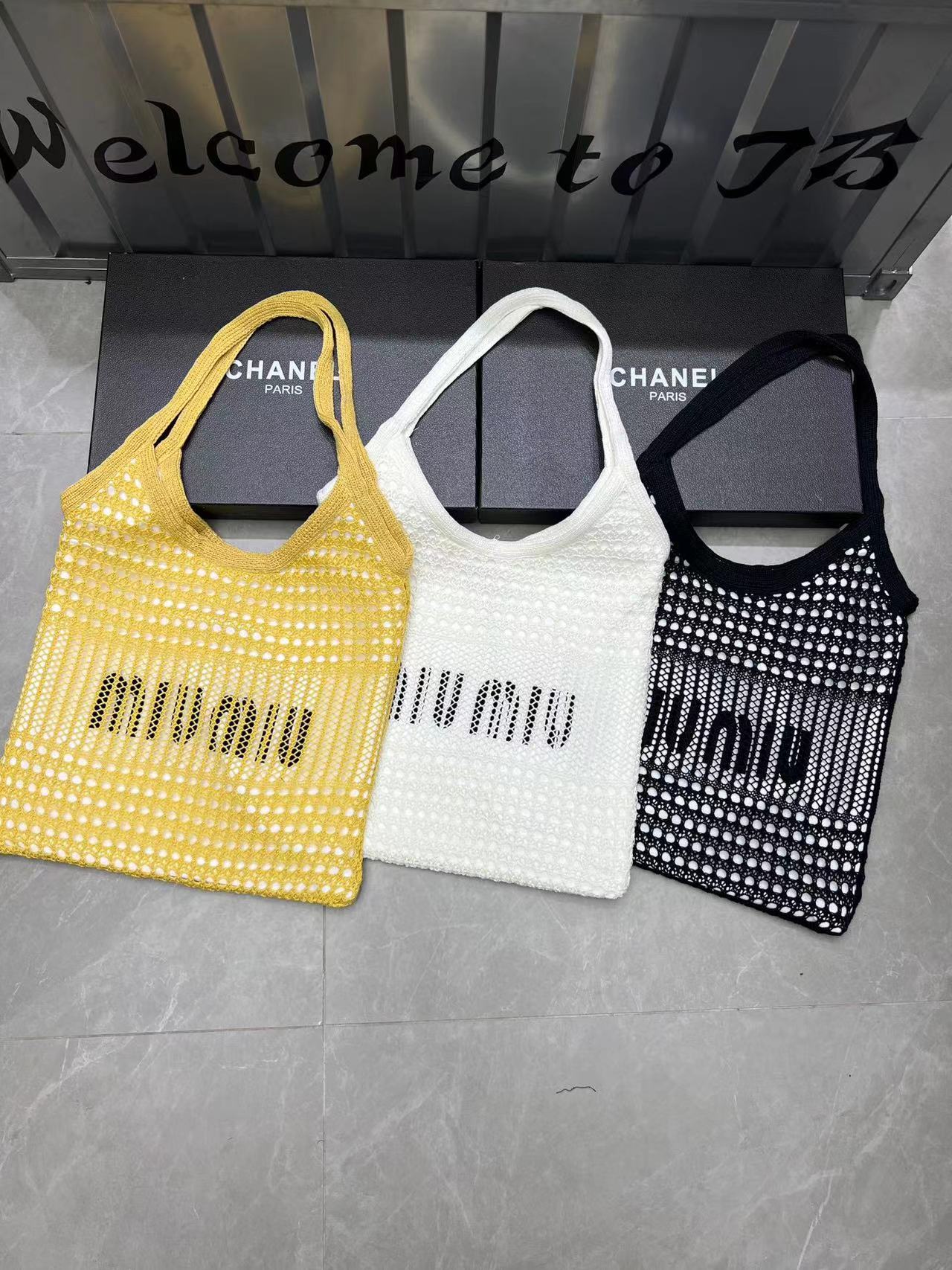 M1UM1Uレターニット中空ショッピングバッグ【50％割引+送料無料】