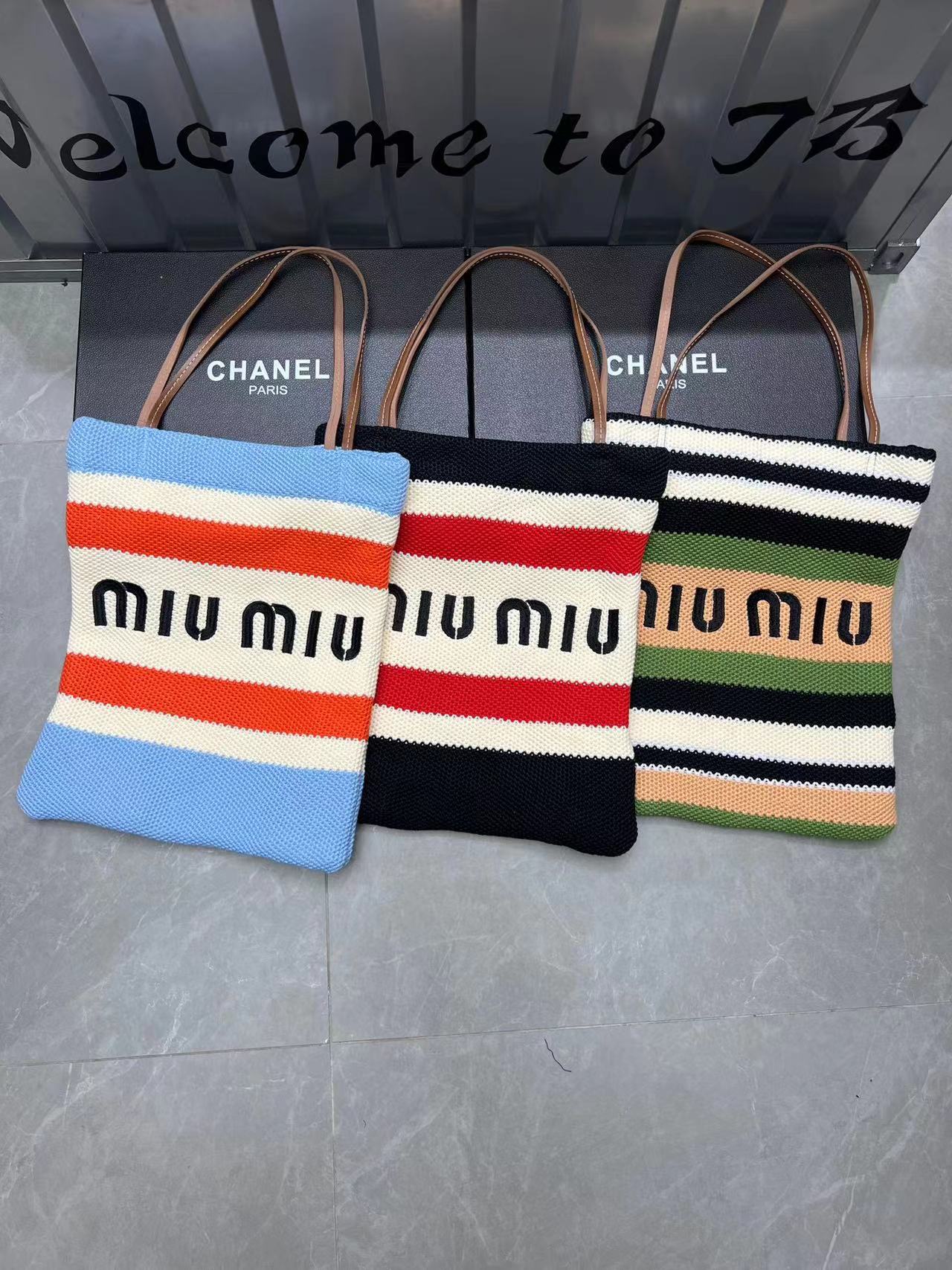 M1UM1U カラーマッチングショッピングバッグ【50％割引+送料無料】