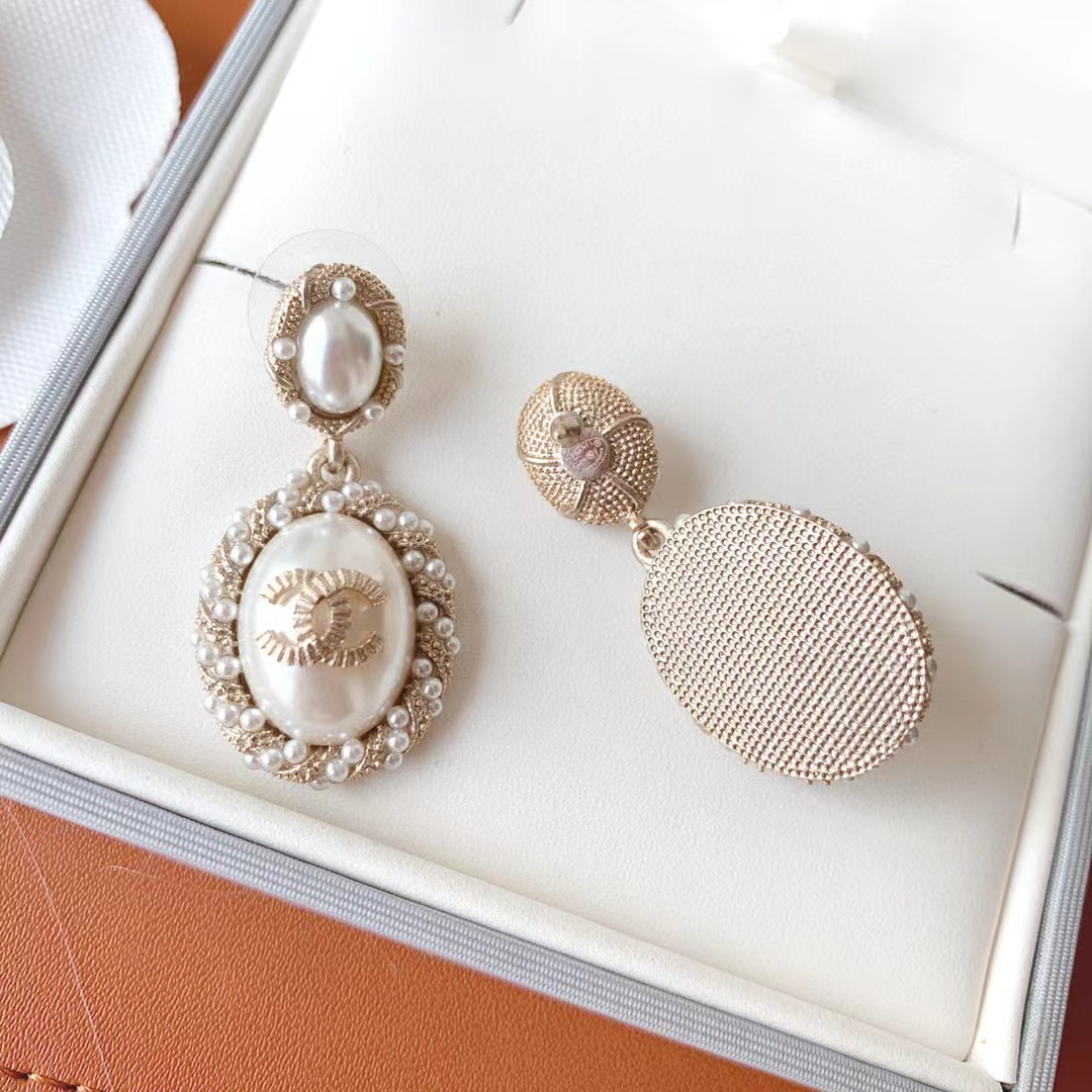 CHANE1 パール ヴィンテージ スタッド ピアス【50％割引+送料無料】