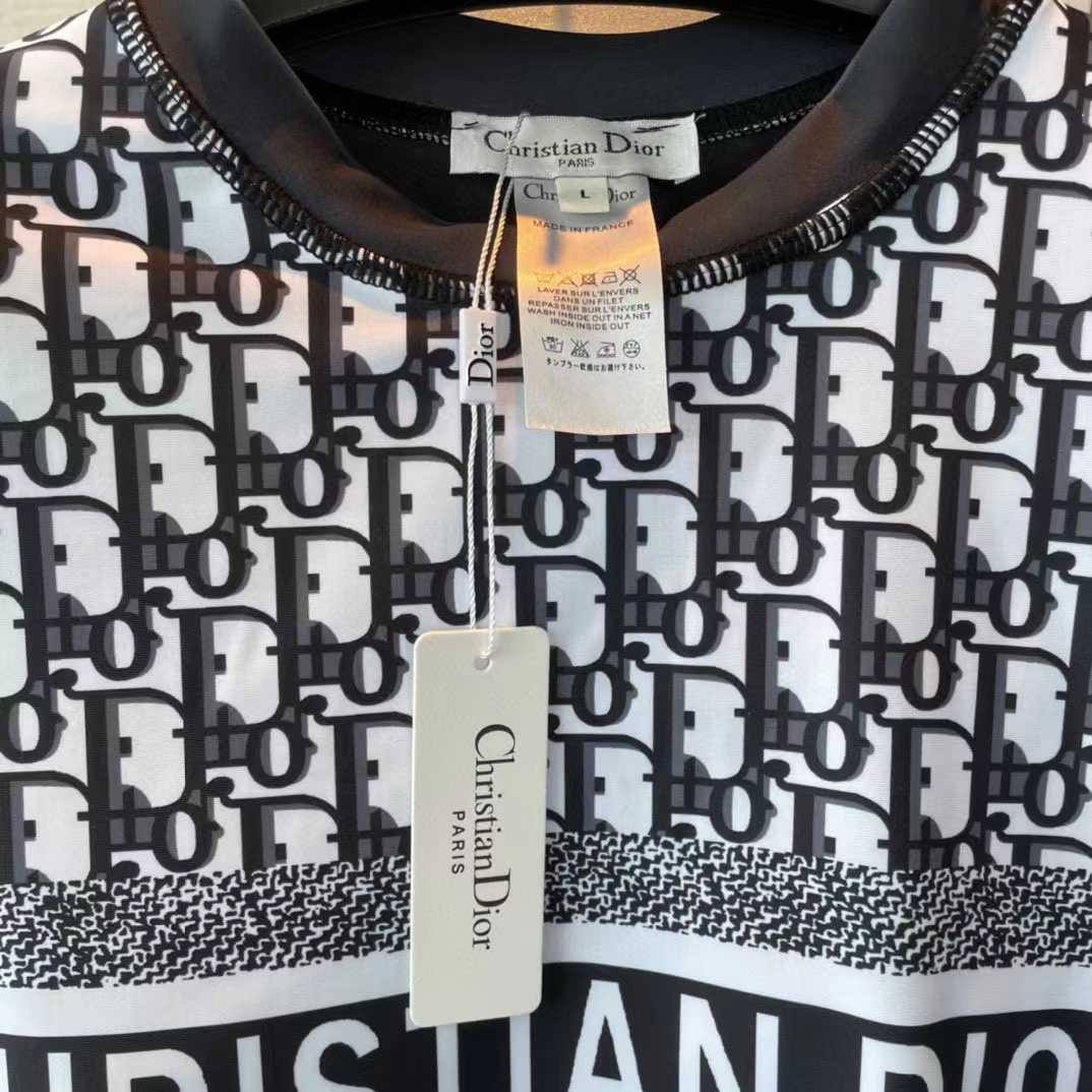 DI0R プリント長袖ワンピース水着【50％割引+送料無料】