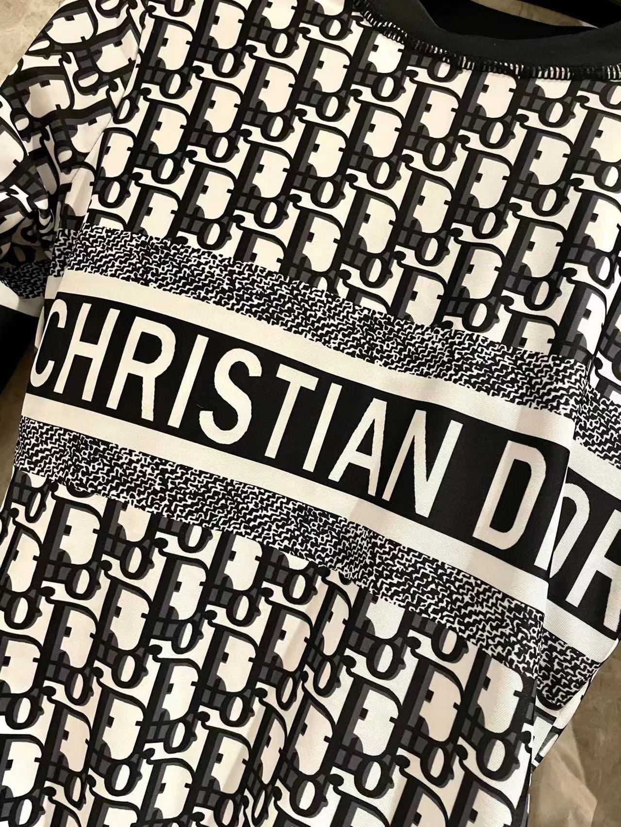 DI0R プリント長袖ワンピース水着【50％割引+送料無料】